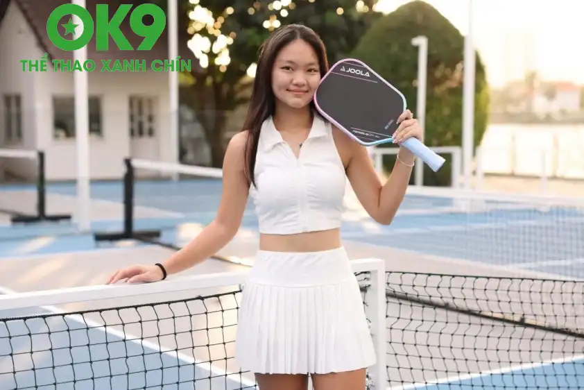 Jolie Lam là một trong những tay vợt nữ sáng giá ở Việt Nam hiện tại